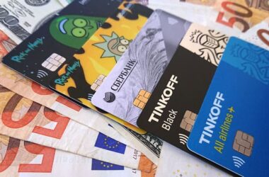 Банковские карты для путешествий: как выбрать?