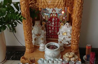 Вьетнамский алтарь