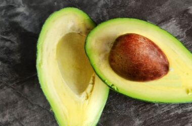 Авокадо в Аланье