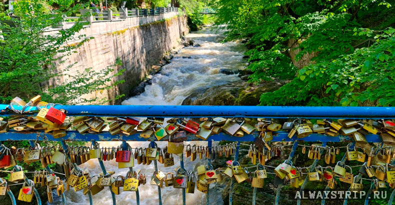 Мост через реку Боржоми