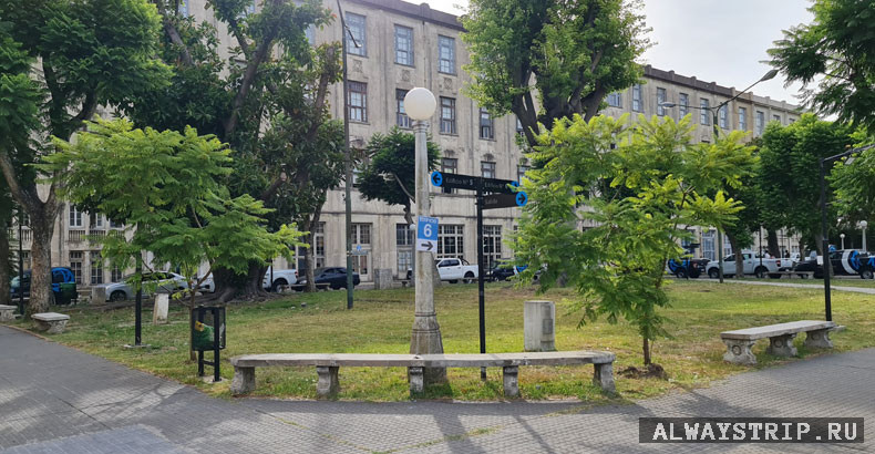 Выход к зданию 6