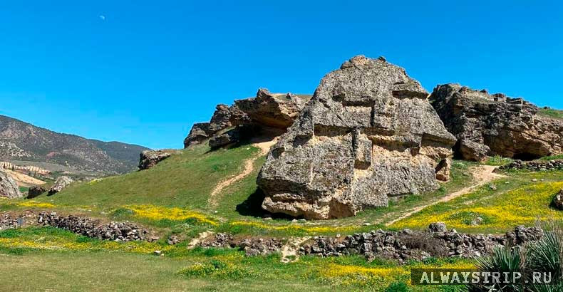 Греческое кладбище в Памуккале