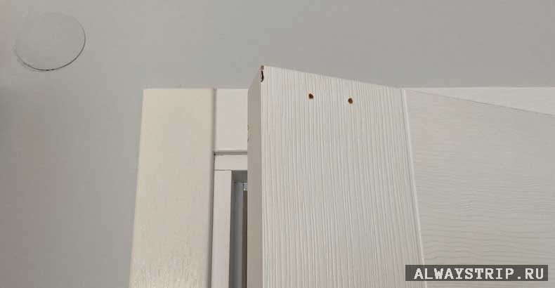 Дверь с дефектом