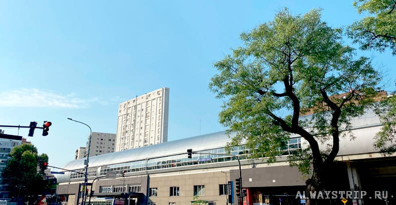 ЖД-остановка у китаййского квартала